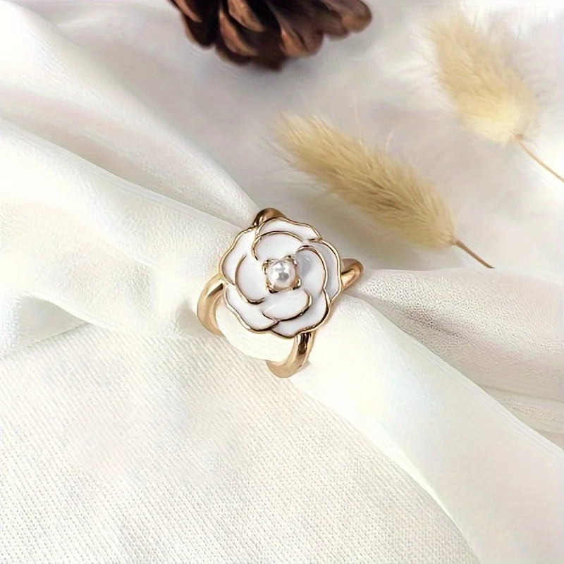 4-Pack Elegant Gold Faux Pearl Scarf Clips Set - Multifunctional Metal Corner Knots and Ring Buckle Clips, Secure Hold